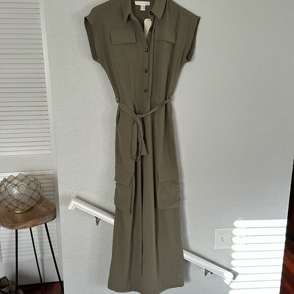 NEW Olive Green Cargo Jumpsuit Cap Sleeve Silky Pockets Small Belted Utility - Picture 1 of 7